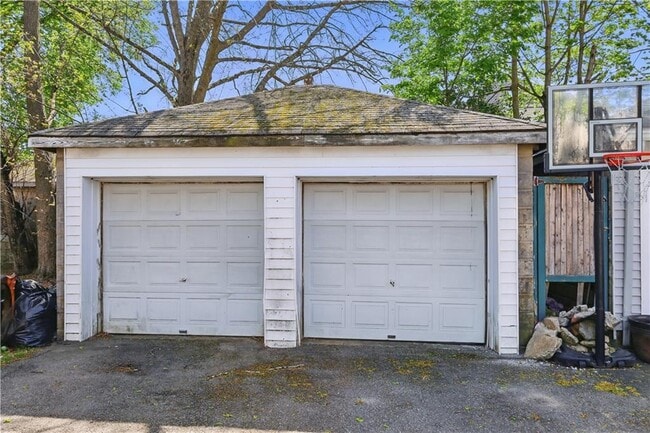 Photo - 68 Burnside St Unit 1