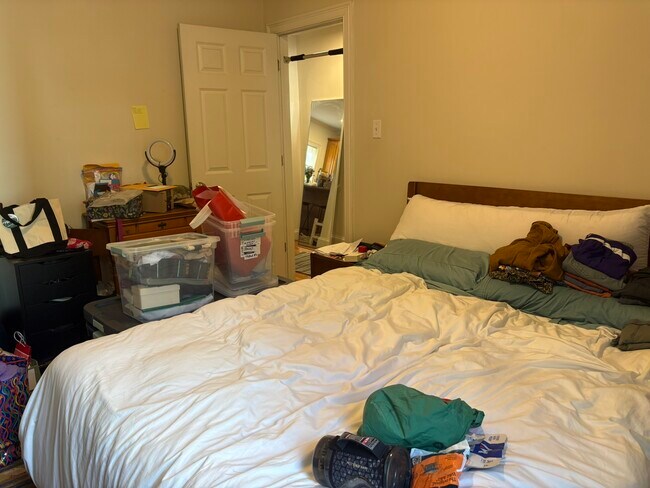 Photo - 115 5th St