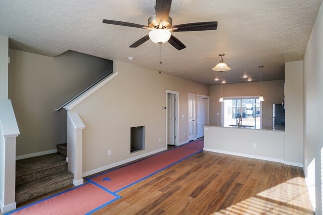 Photo - 5928 S Jessenia Ln