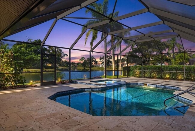 Building Photo - 8455 Woodbriar Dr