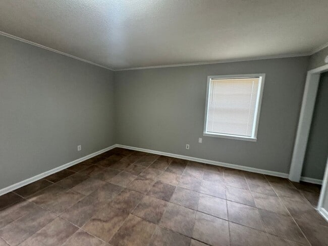 Photo - 1722 Northfield Dr