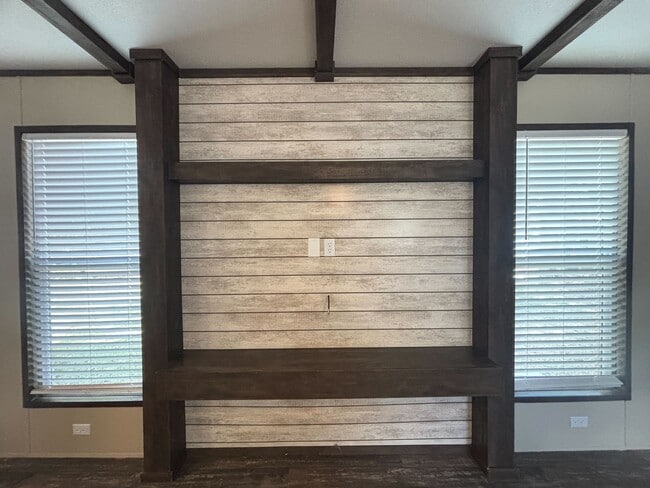 Photo - 123 Norene St