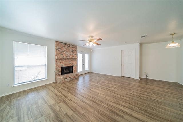 Photo - 2758 Red Oak Dr