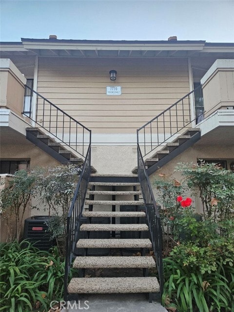 Photo - 7770 Youngdale Way Unidad D