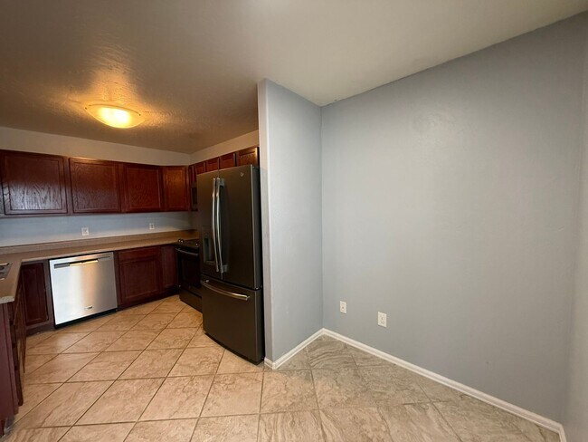 651 1/2 Serenity LN