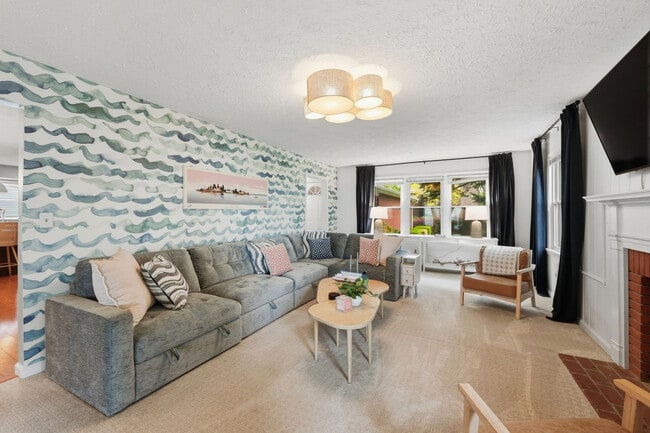 Photo - 5855 Shore Dr Unit SI ID1593912P
