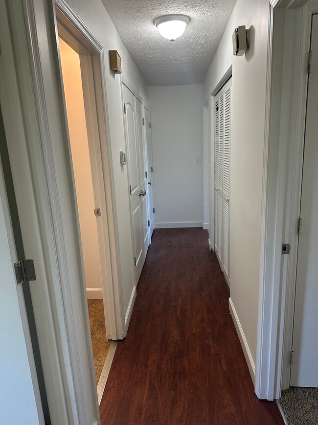 Photo - 1615 McGuire Ct