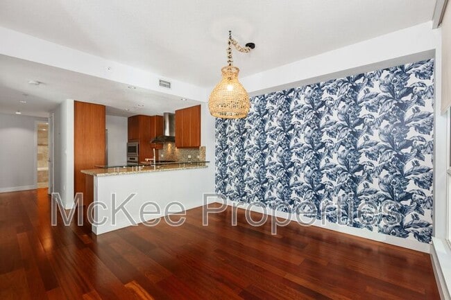 Photo - 1199 Pacific Hwy Unit #201