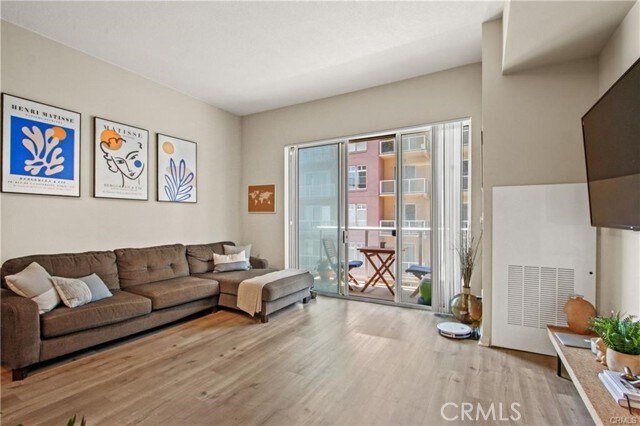 Photo - 488 E Ocean Blvd Unidad 404