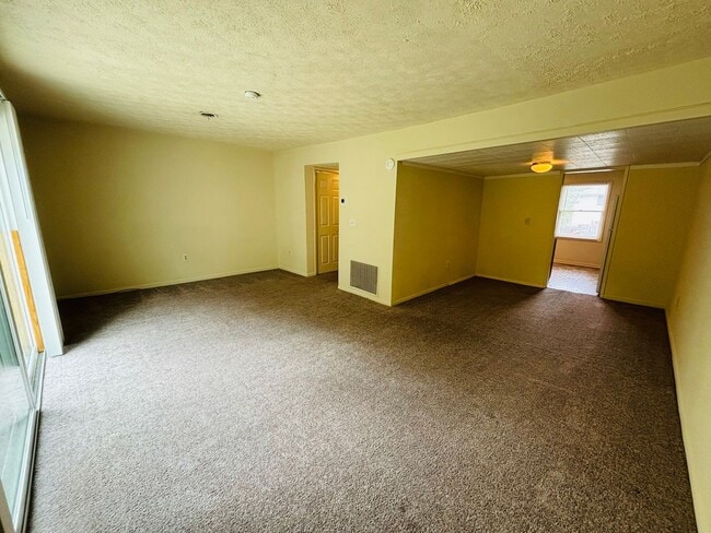 Photo - 307 Fairfax Rd