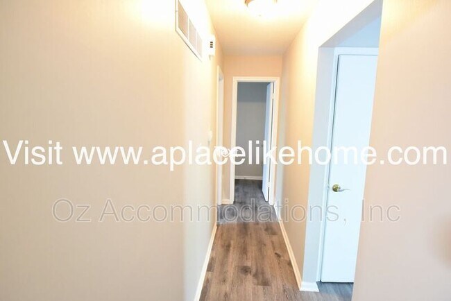 Photo - 1725 N 76th Terrace