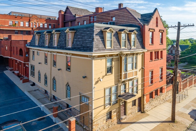 Tremont Place Lofts