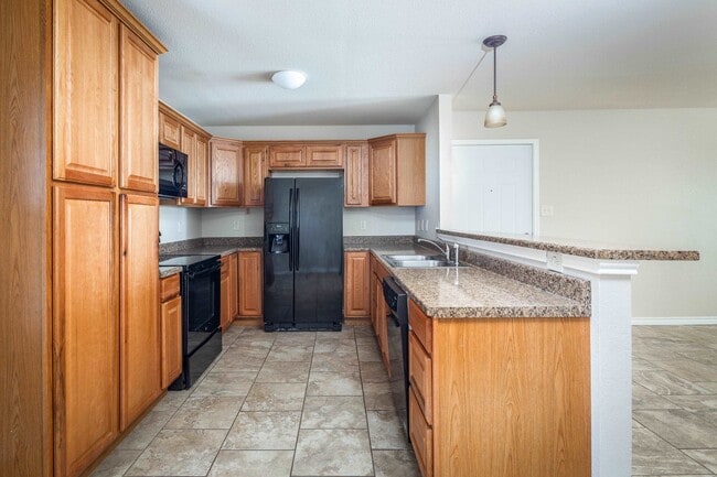 1305 Kings Way