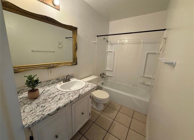 Photo - This Just In! New To The Market!