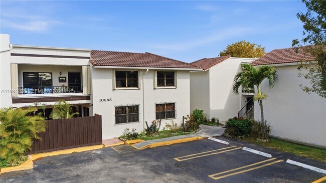 Photo - 10885 NW 7th St Unit 21-33