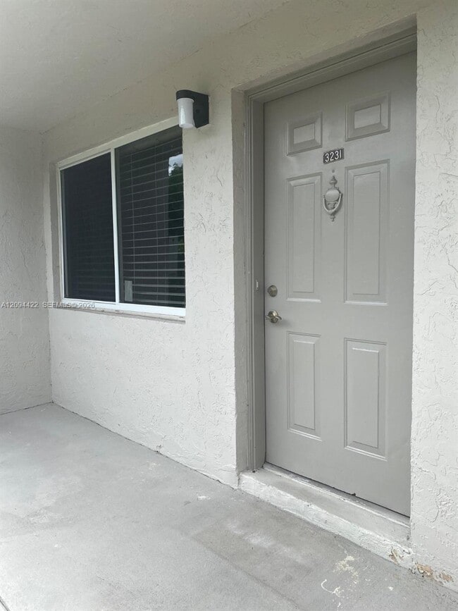 3231 NW 102nd Terrace Unit 3231