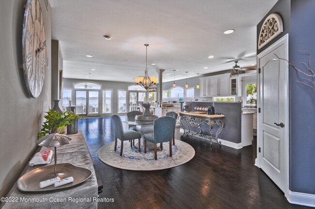 Photo - 709 Princeton Ave