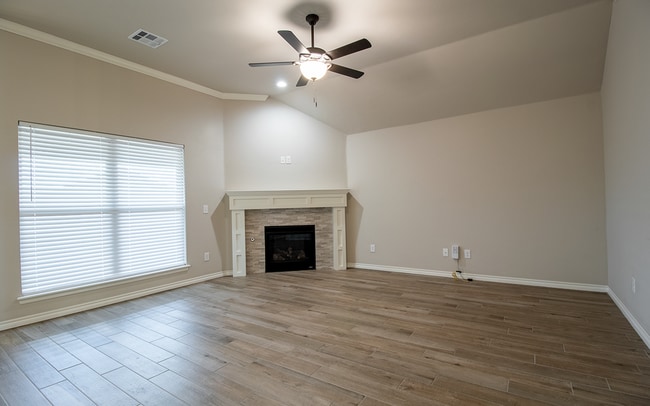 13916 Upper Village Dr