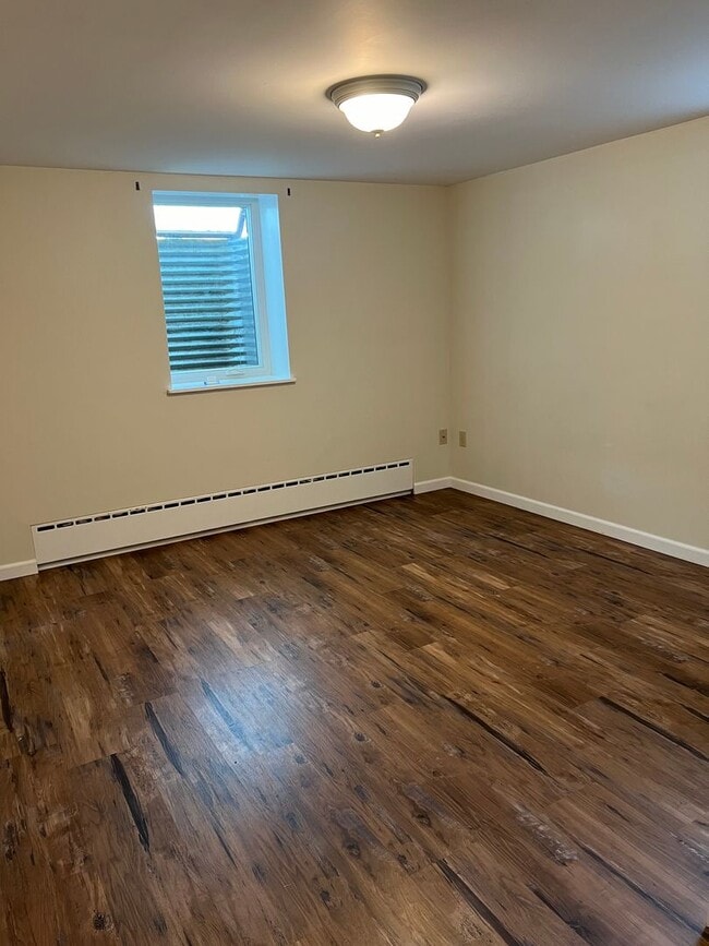 Photo - Quiet 2 bedroom with utilities included