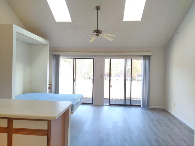 Photo - 510 Fairwood Lakes Dr Unit 19E