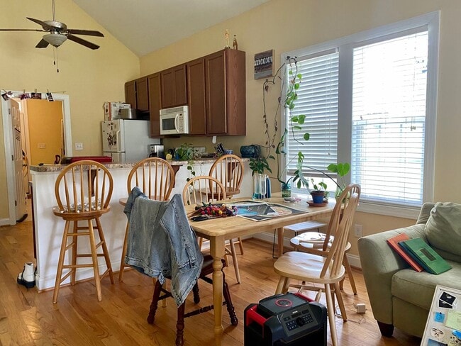 Photo - 3909 Jackson St