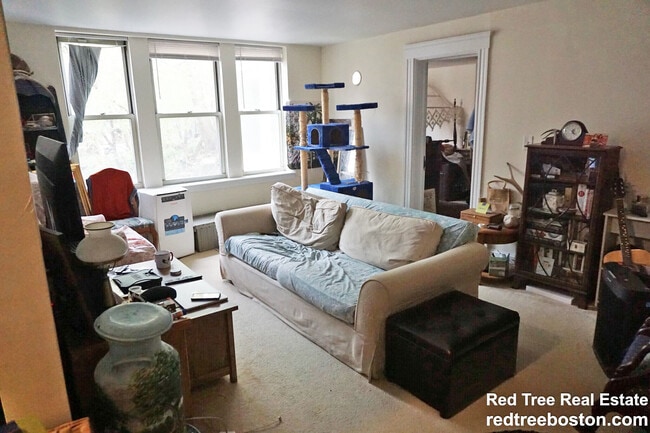 Building Photo - 20 Colborne Rd Unit 3 Rental