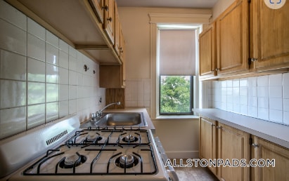 Photo - 1152 Commonwealth Ave Unidad 56