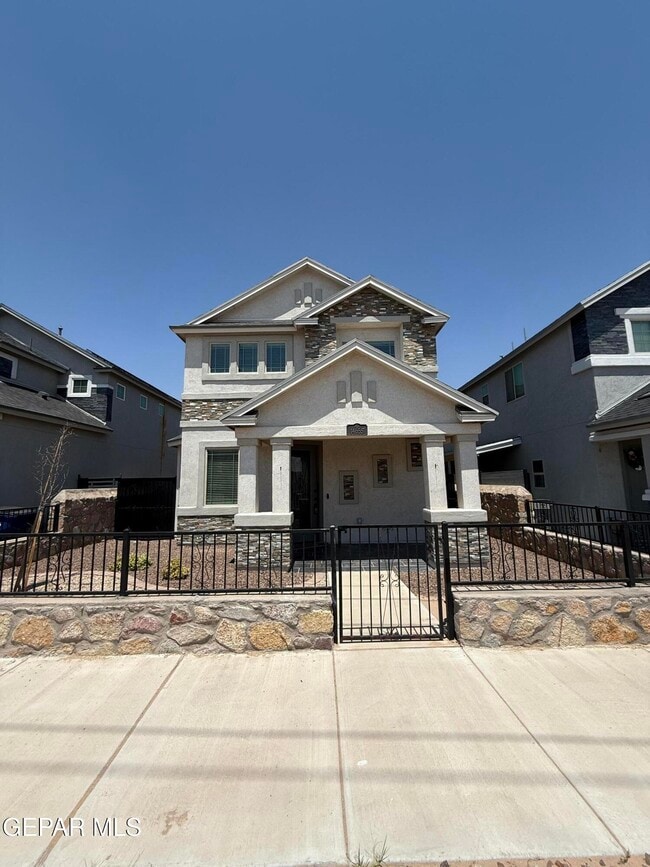 Building Photo - 14655 Pebble Hills Blvd Rental