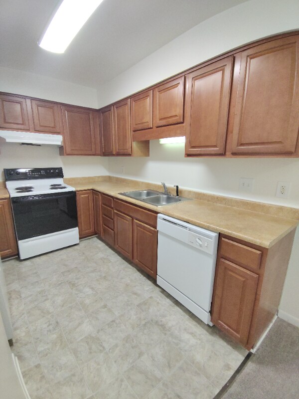 Photo - 600 Reusens Rd Unit H85