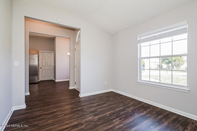 Photo - 3757 Woodbriar Dr