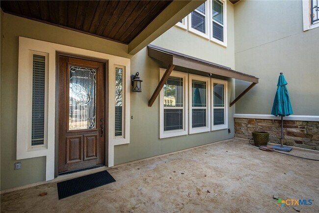 Photo - 961 N Academy Ave