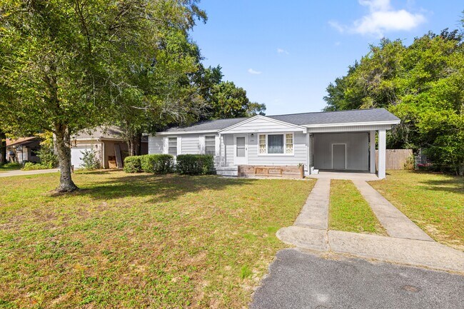 Photo - 354 Chicago Ave House