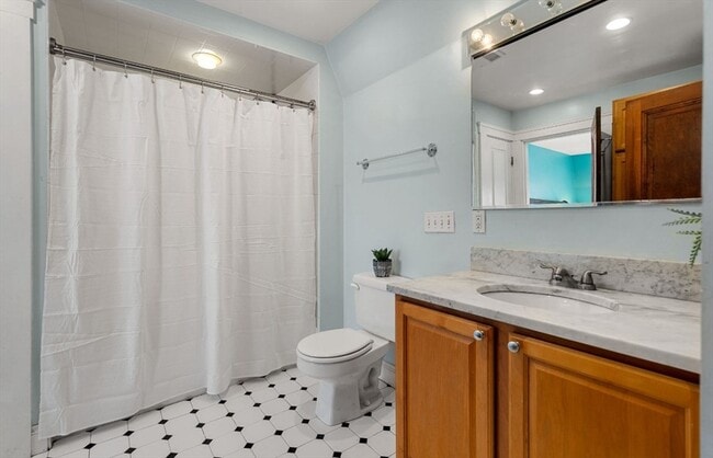 Photo - 15 Lexington Terrace