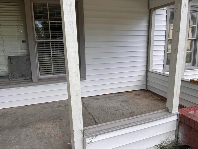 Photo - 4980 Chambers St