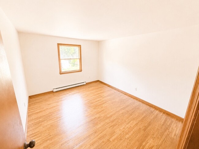 148 McCarty Ave Unit 2