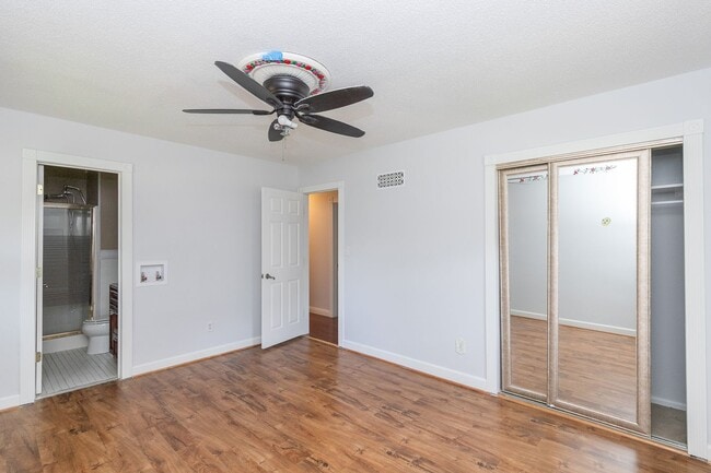 4020 S Crackerneck Rd