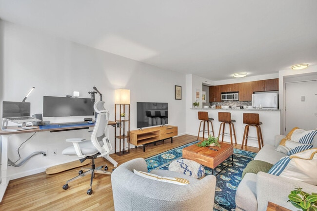 Photo - 120 W 21st St Unidad FL8-ID408957P