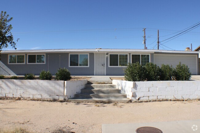 Building Photo - Modern Living in California City Rental