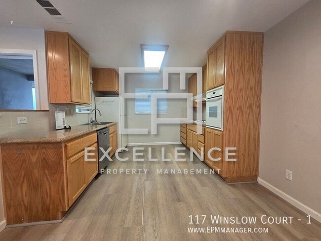 Photo - 117 Winslow Ct Unit 1