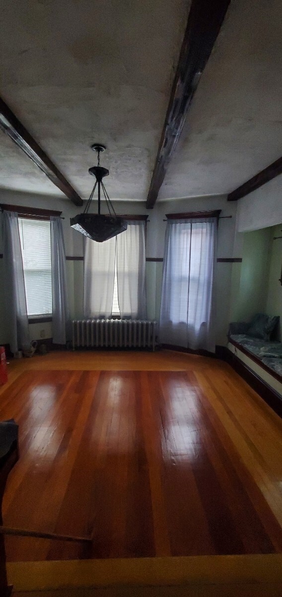44 Clark St