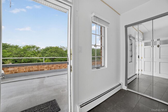 Photo - 50 Columbus Ave Unidad D10