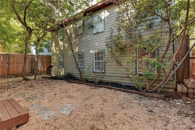 Photo - 2714 Whitis Ave