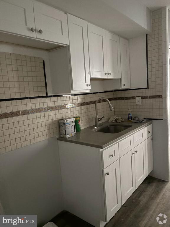 Building Photo - 1535 S 10th St Unit 1 Rental