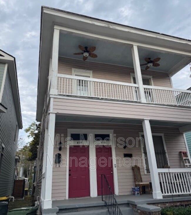 Photo - 414 E 31st St