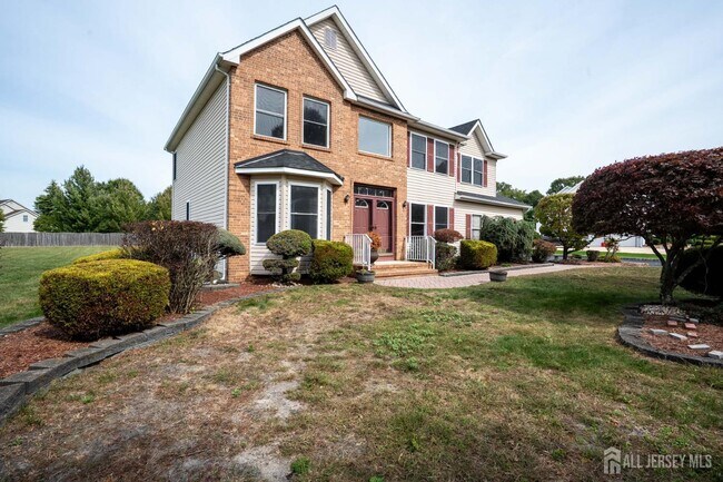 Photo - 27 Samantha Dr