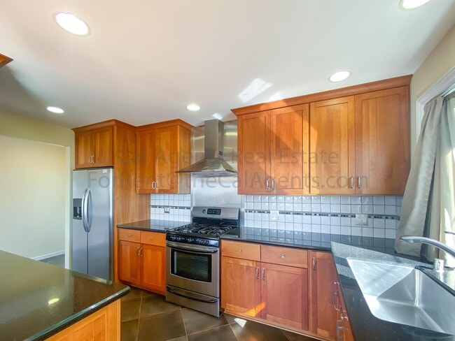 Photo - 6751 Cutting Blvd