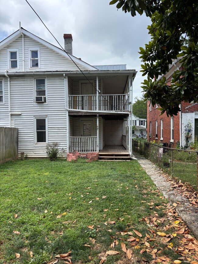 Photo - 720 Winchester Ave