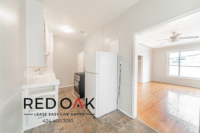 Photo - 366 Hayworth Ave Unit 204