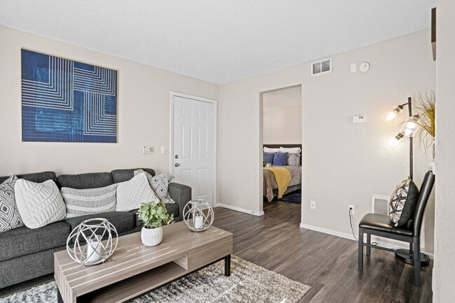 Photo - Diamond Creek Apartments