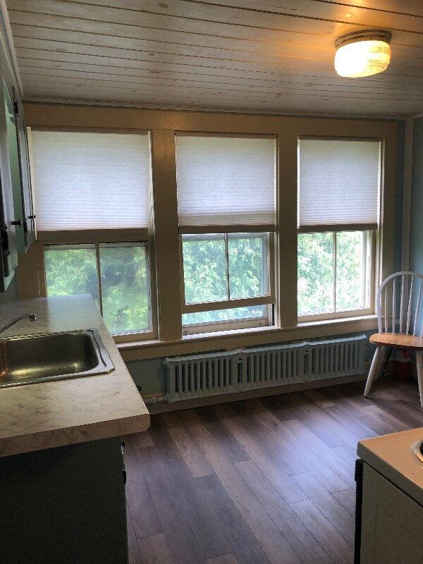 Photo - 101 Court St